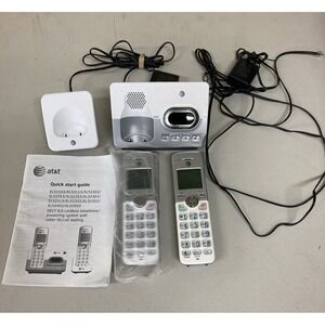 AT&T Cordless Phone With Answering Machine And 1 Handset. Model: #EL52303 Tested
